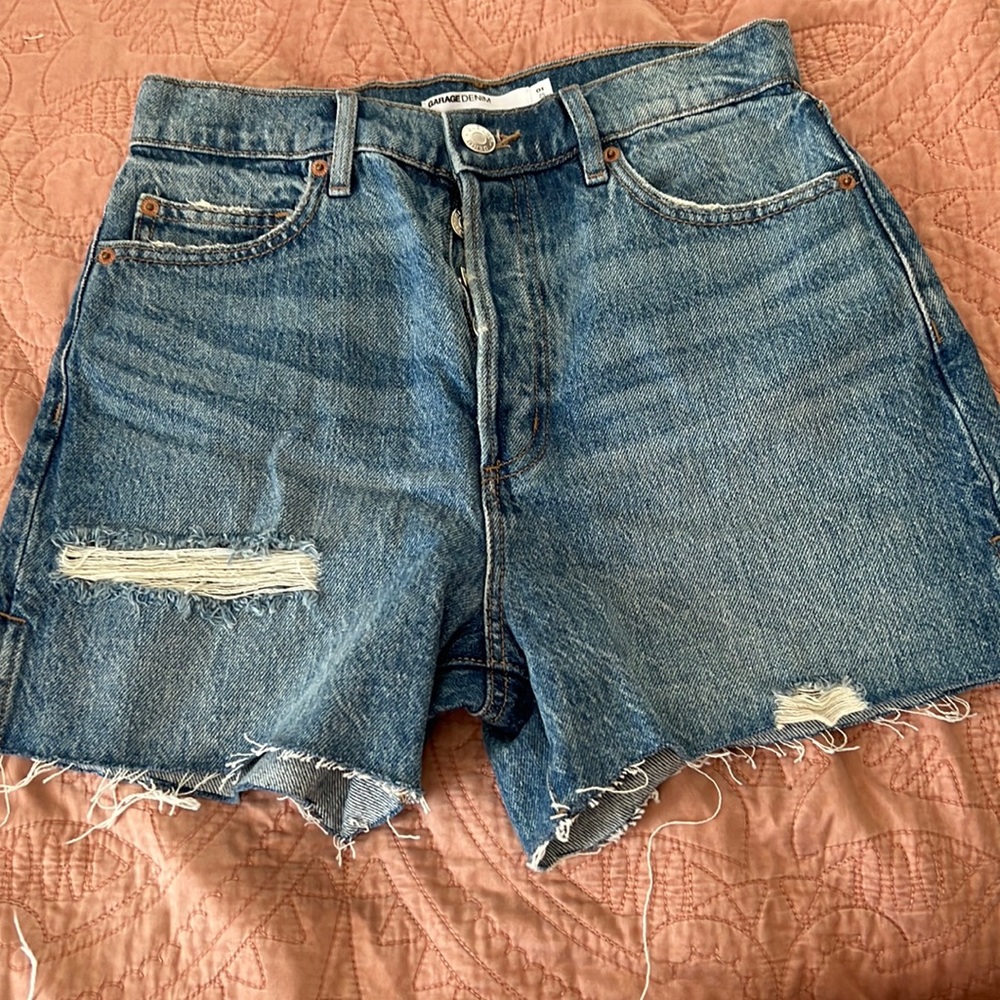 NEW GARAGE SHORTS